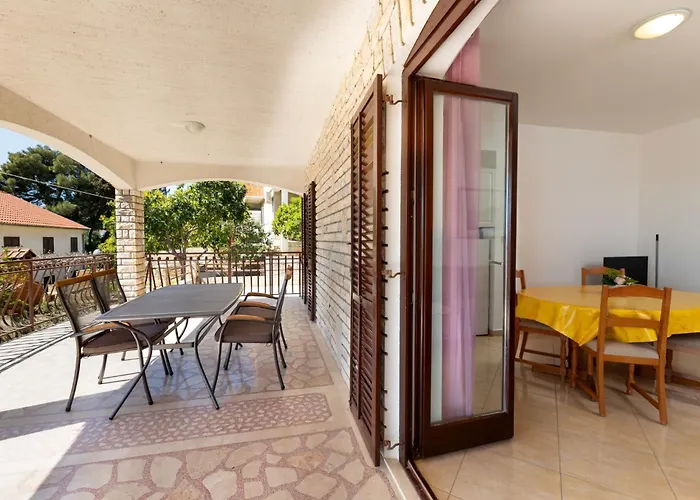 Apartmán Limun-2 By Interhome Trogir