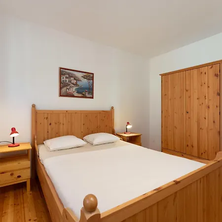 Lägenhet Limun-2 By Interhome