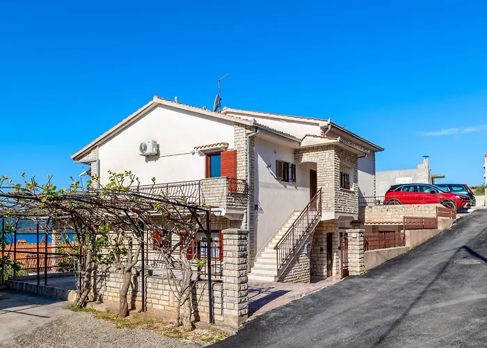 Apartment Limun-2 By Interhome Trogir