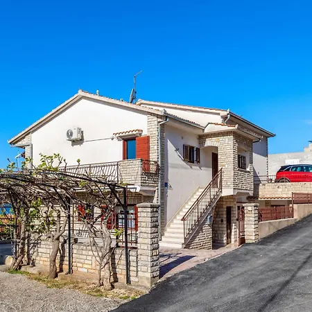 شقة Limun-2 By Interhome تروغير