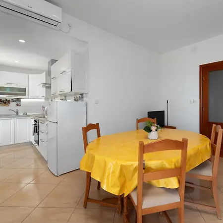 Limun-2 By Interhome شقة *